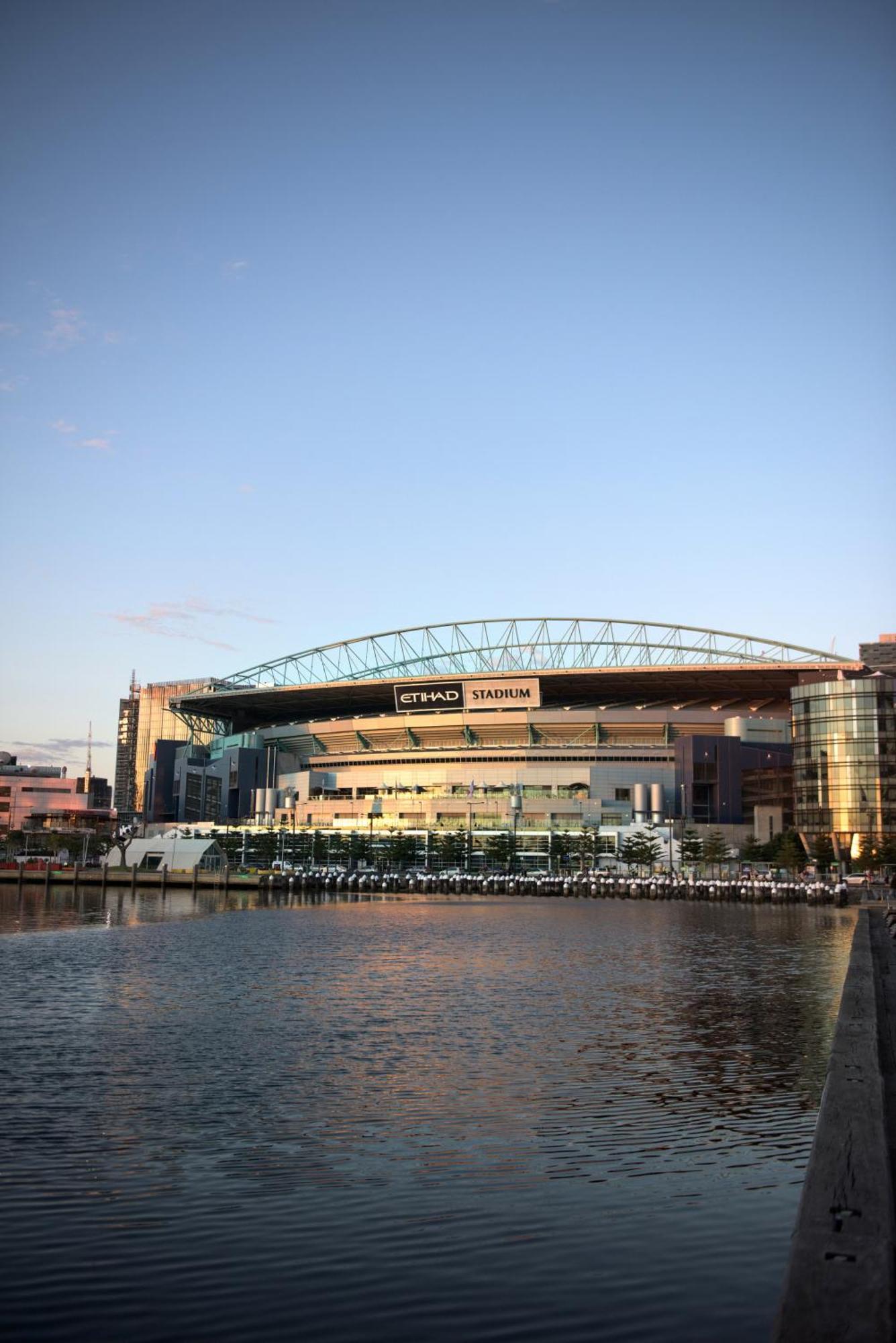 Peppers Docklands Hotell Melbourne Eksteriør bilde Etihad Stadium, the Melbourne Storm's home ground